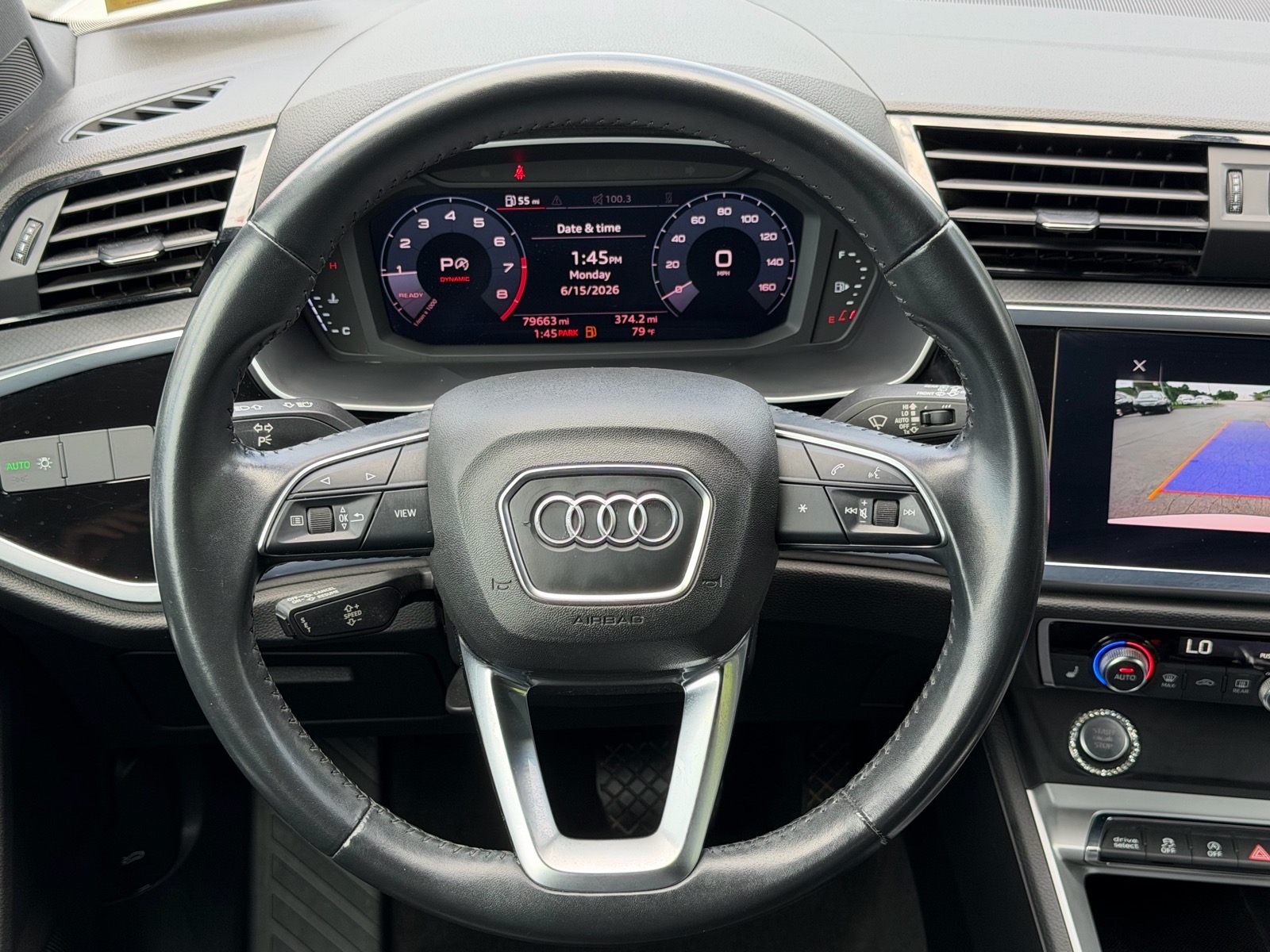 AudiQ319