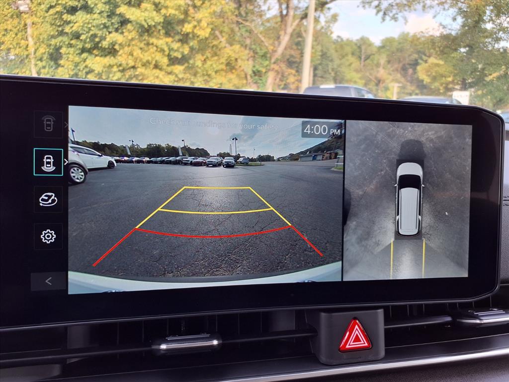 KiaCarnival Hybrid19