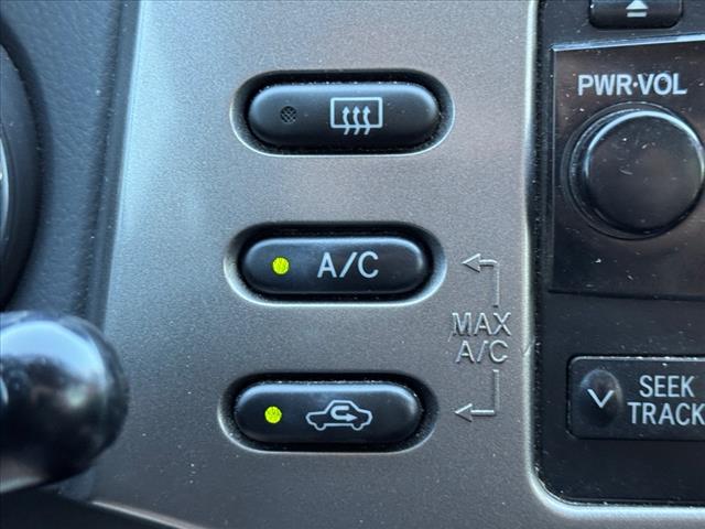 2007 Toyota Matrix Base