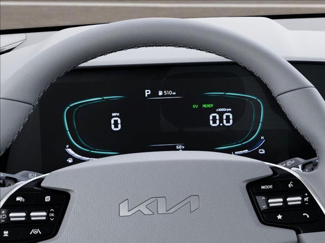 2025 Kia Niro SX FWD