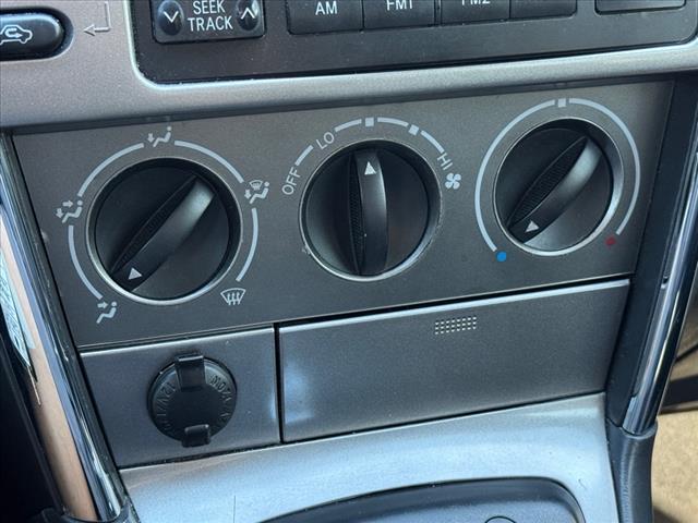 2007 Toyota Matrix Base