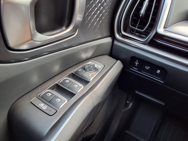 2025 Kia Sorento EX FWD