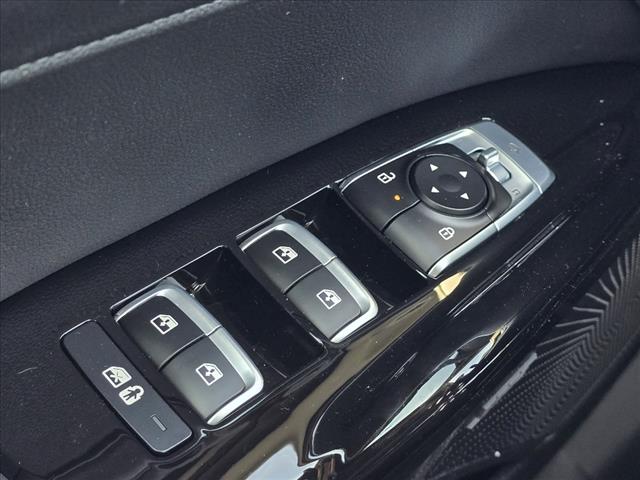 2025 Kia K5 EX