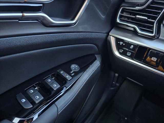2025 Kia Sportage Hybrid EX