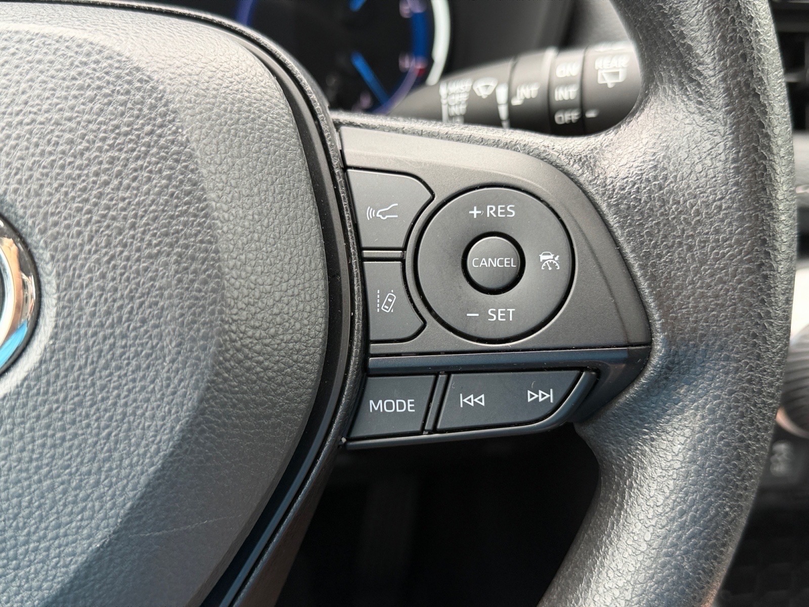 ToyotaRAV4 Hybrid22