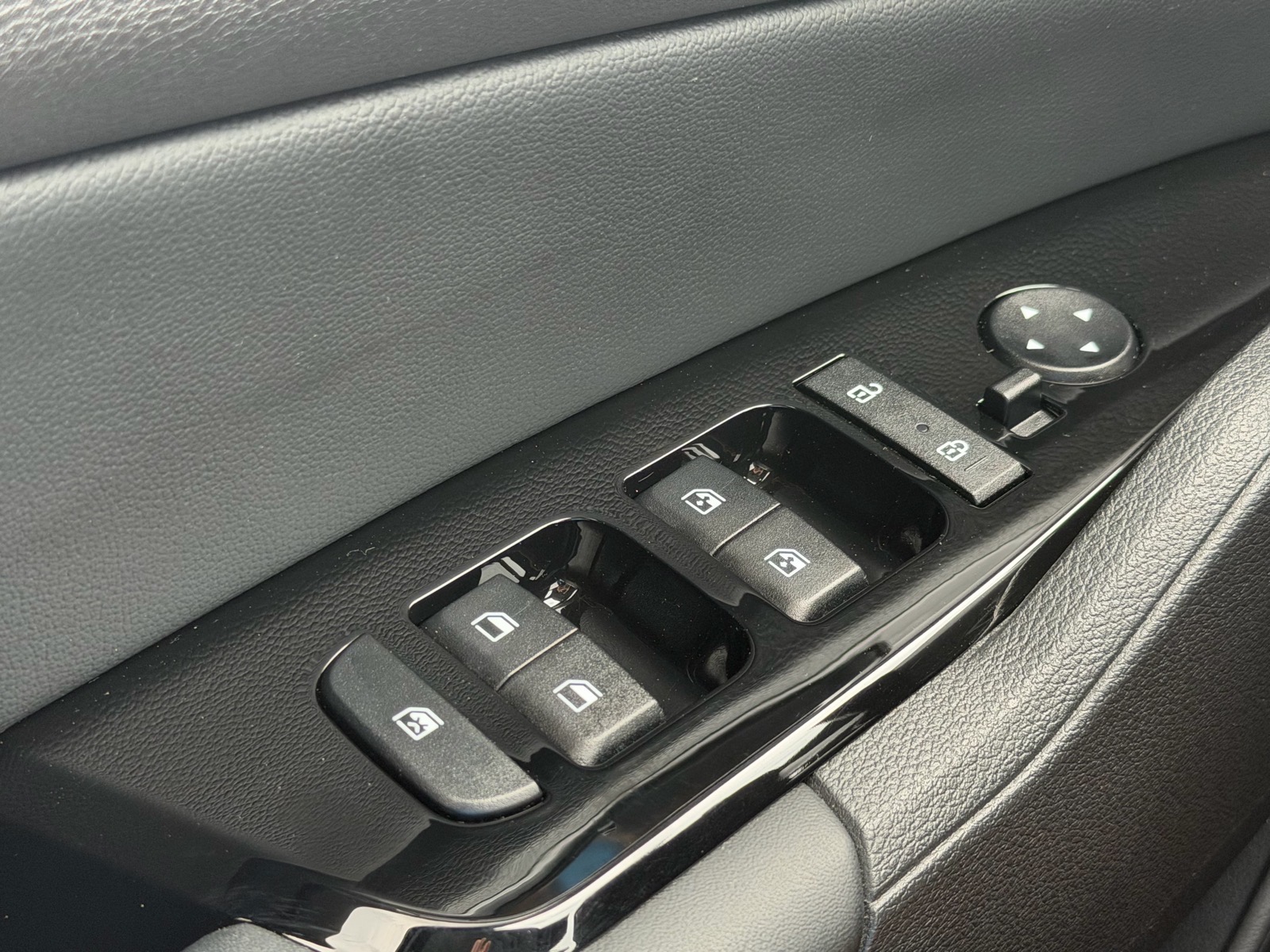 KiaSportage Hybrid22