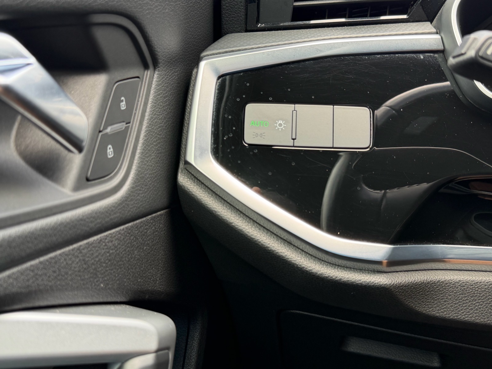 AudiQ322
