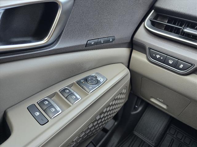 2025 Kia Carnival Hybrid EX