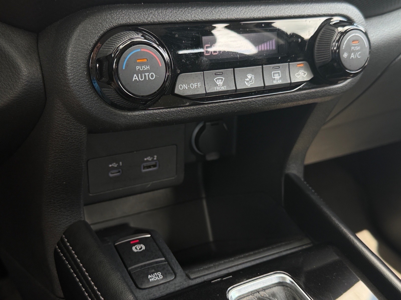 NissanKicks23