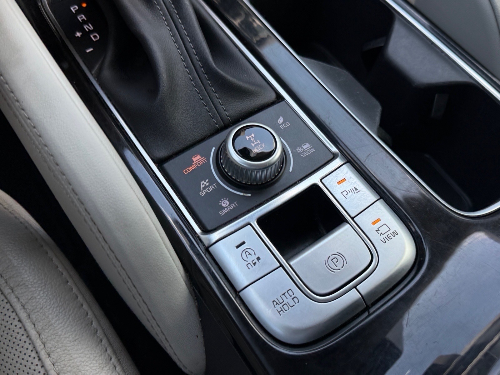 KiaTelluride23