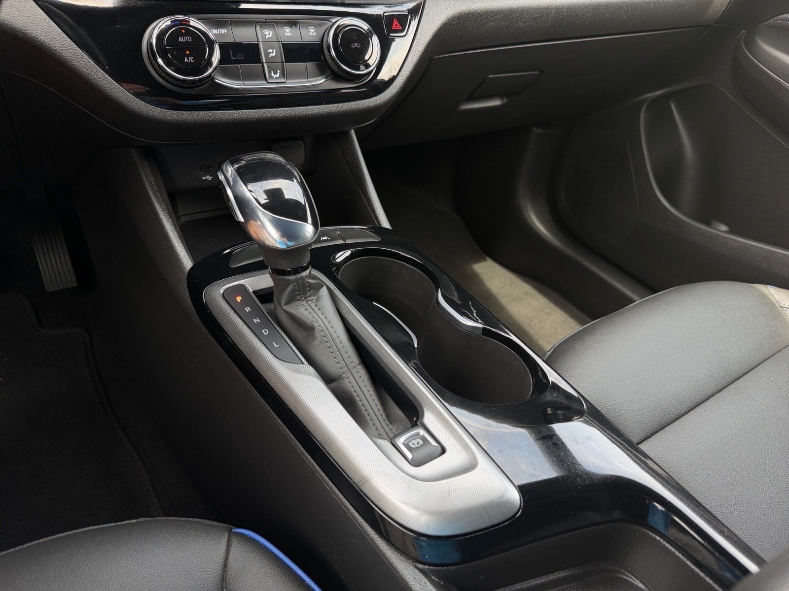 BuickEnvista23