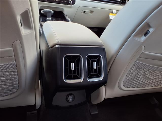 2025 Kia Sorento EX FWD