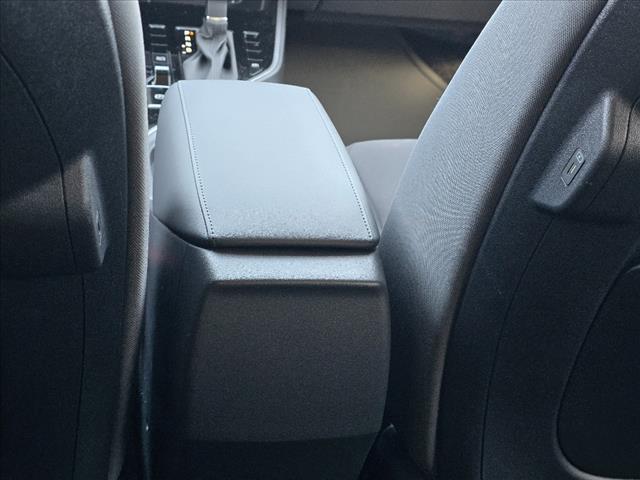 2025 Kia Niro LX