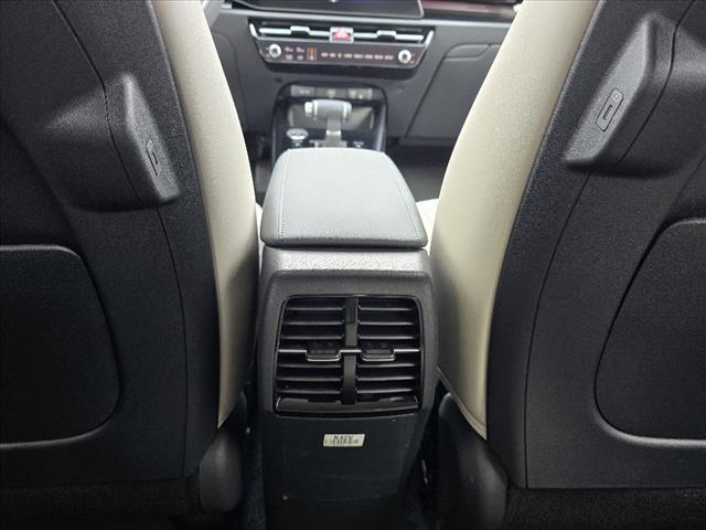 2025 Kia Niro EX