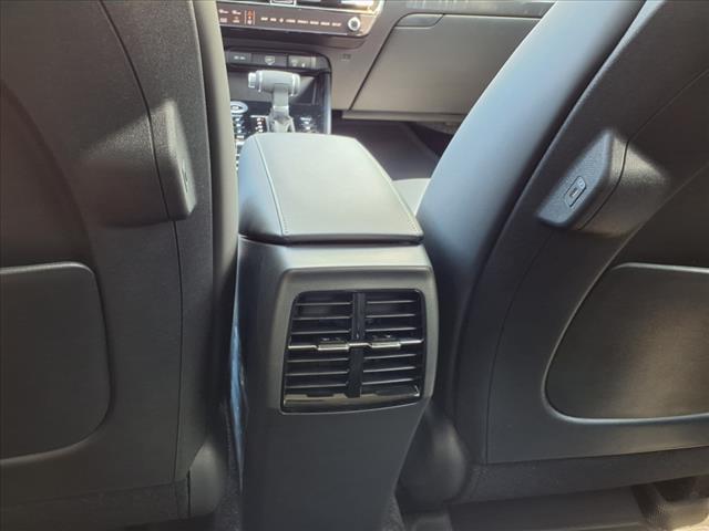 2025 Kia Niro SX