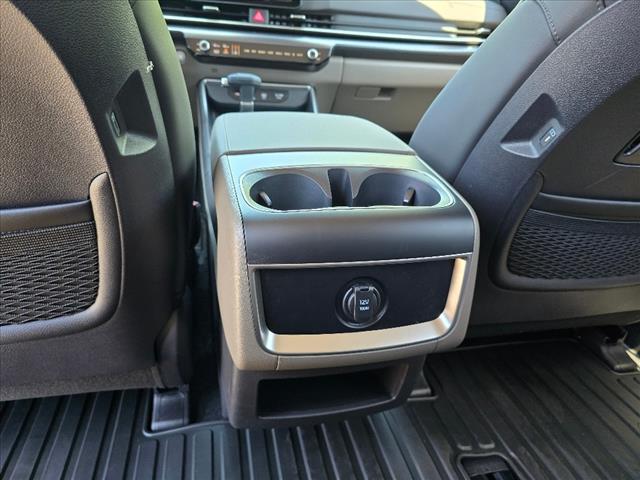 2025 Kia Carnival LXS