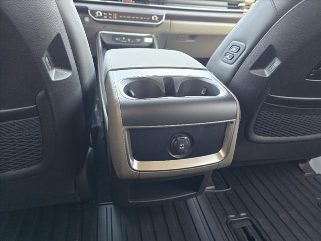 2025 Kia Carnival Hybrid EX