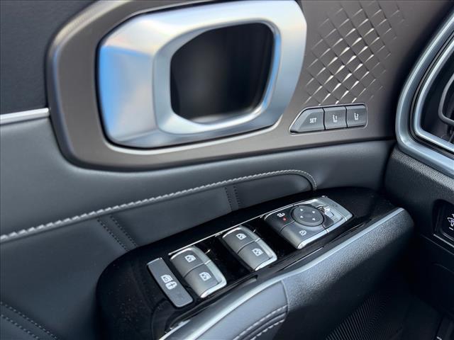 KiaSorento Hybrid24