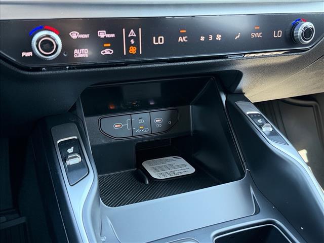 KiaSorento25