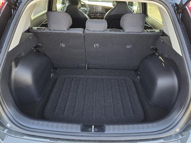 2025 Kia Niro LX