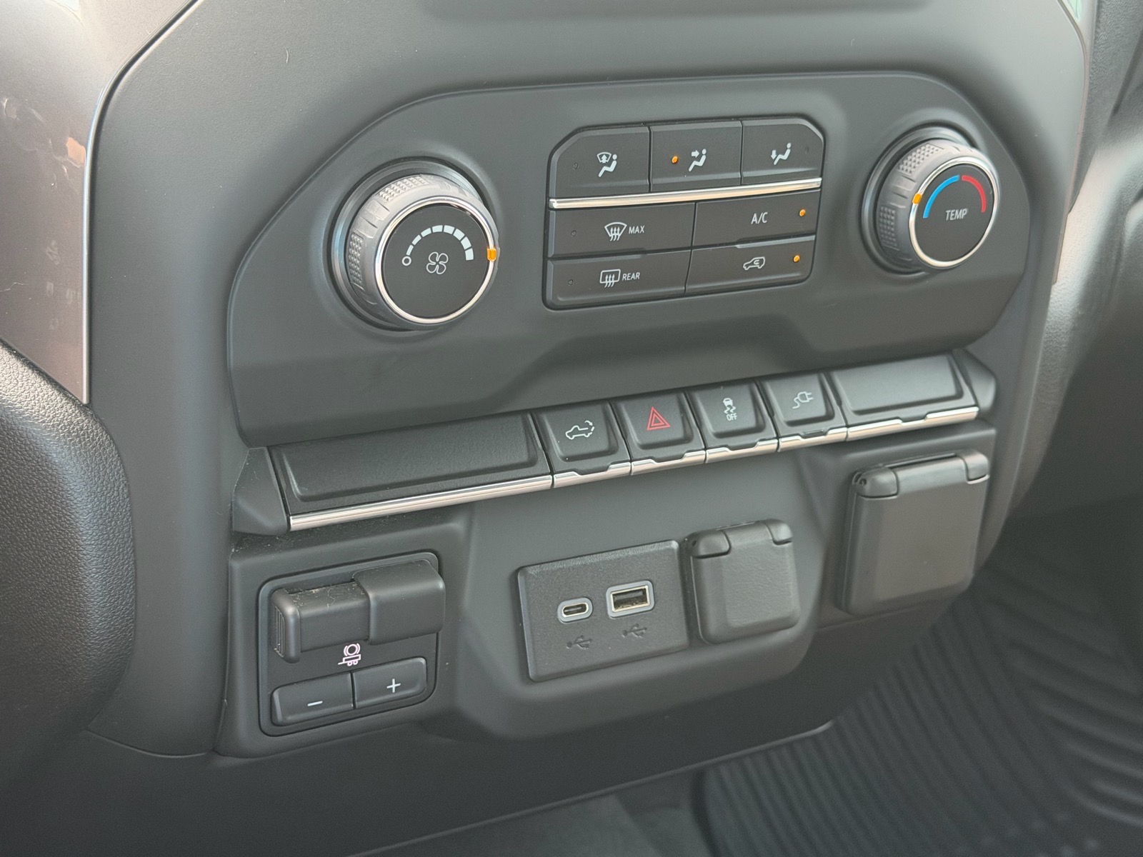 ChevroletSilverado 2500HD25