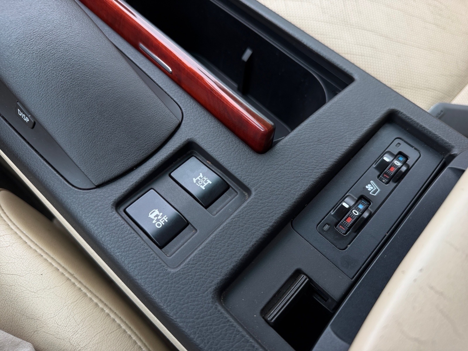 LexusRX 35025