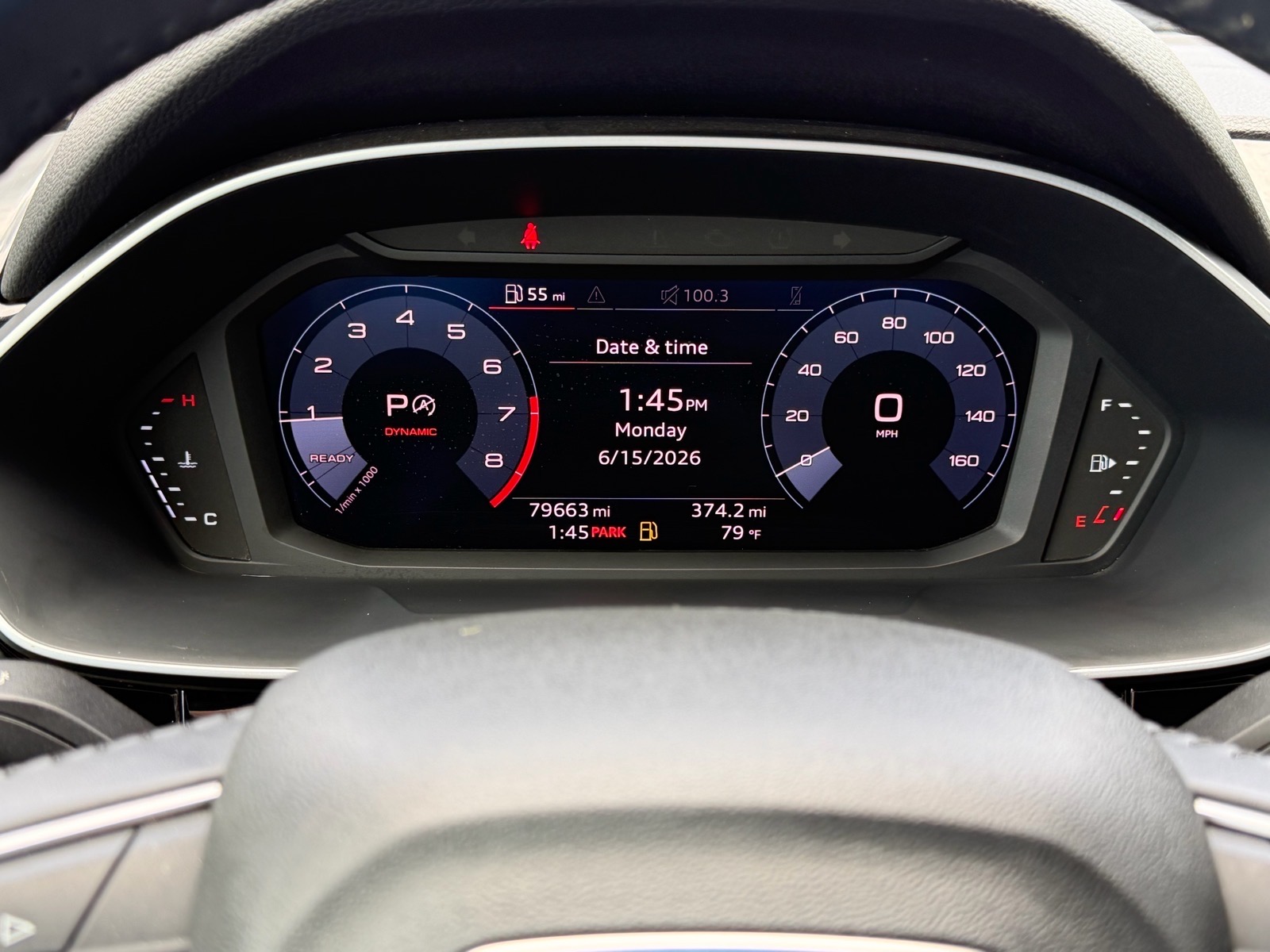AudiQ325