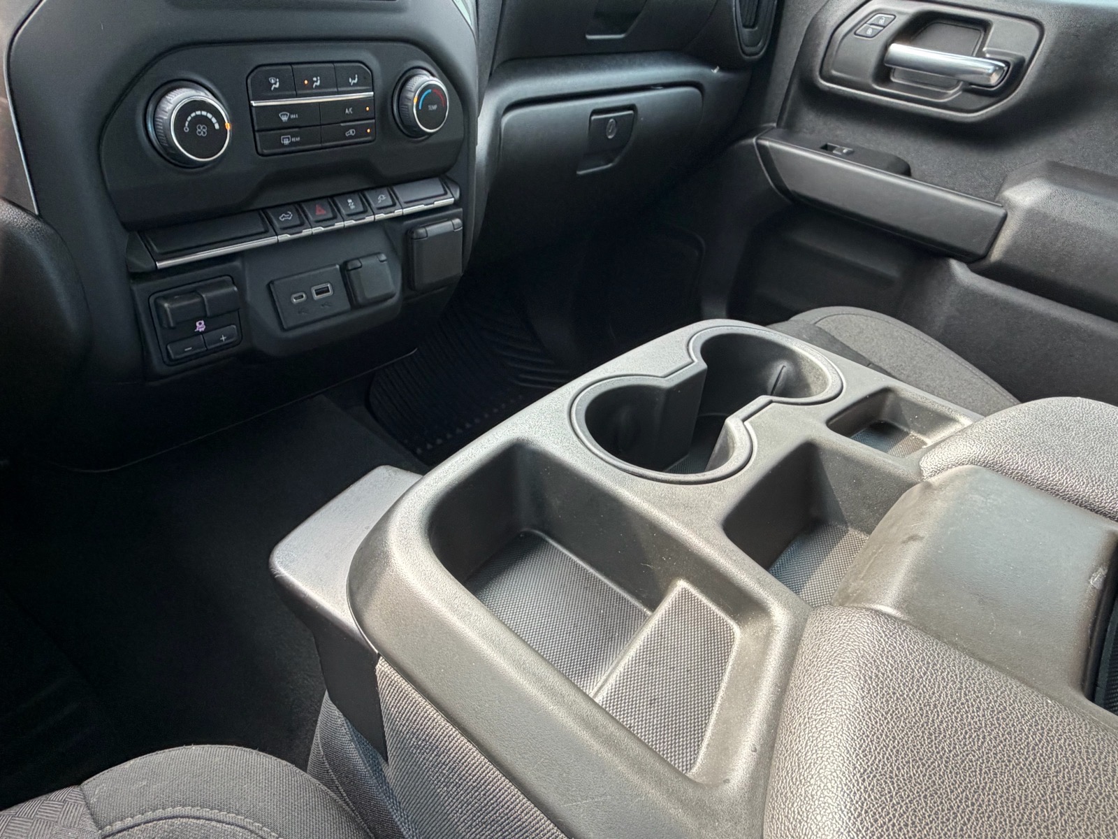 ChevroletSilverado 2500HD28