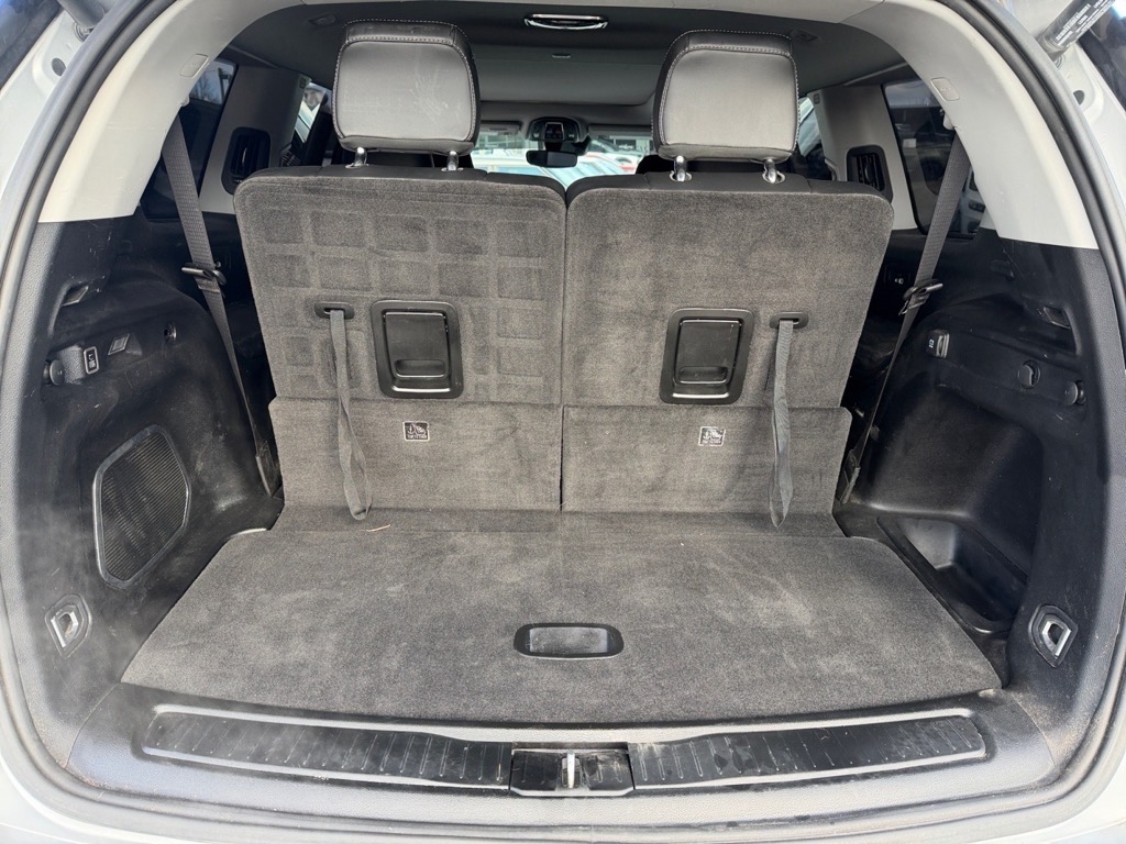 JeepGrand Cherokee L28