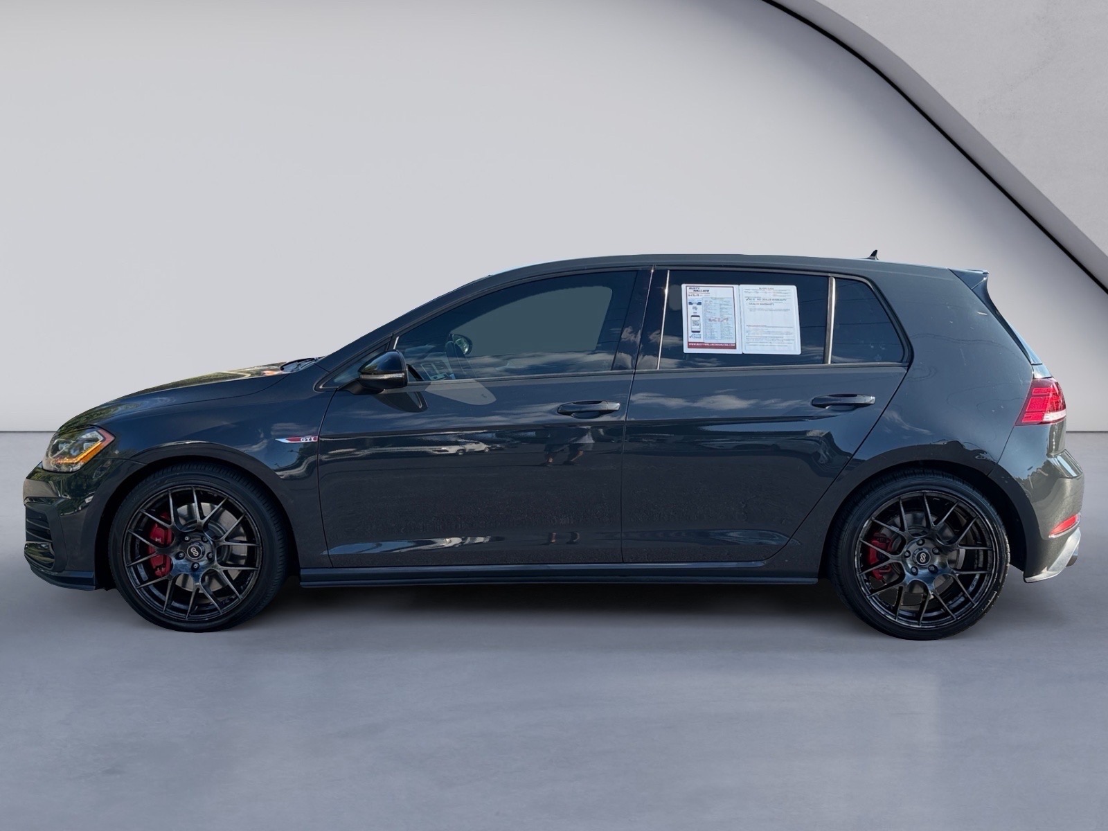 VolkswagenGolf GTI2