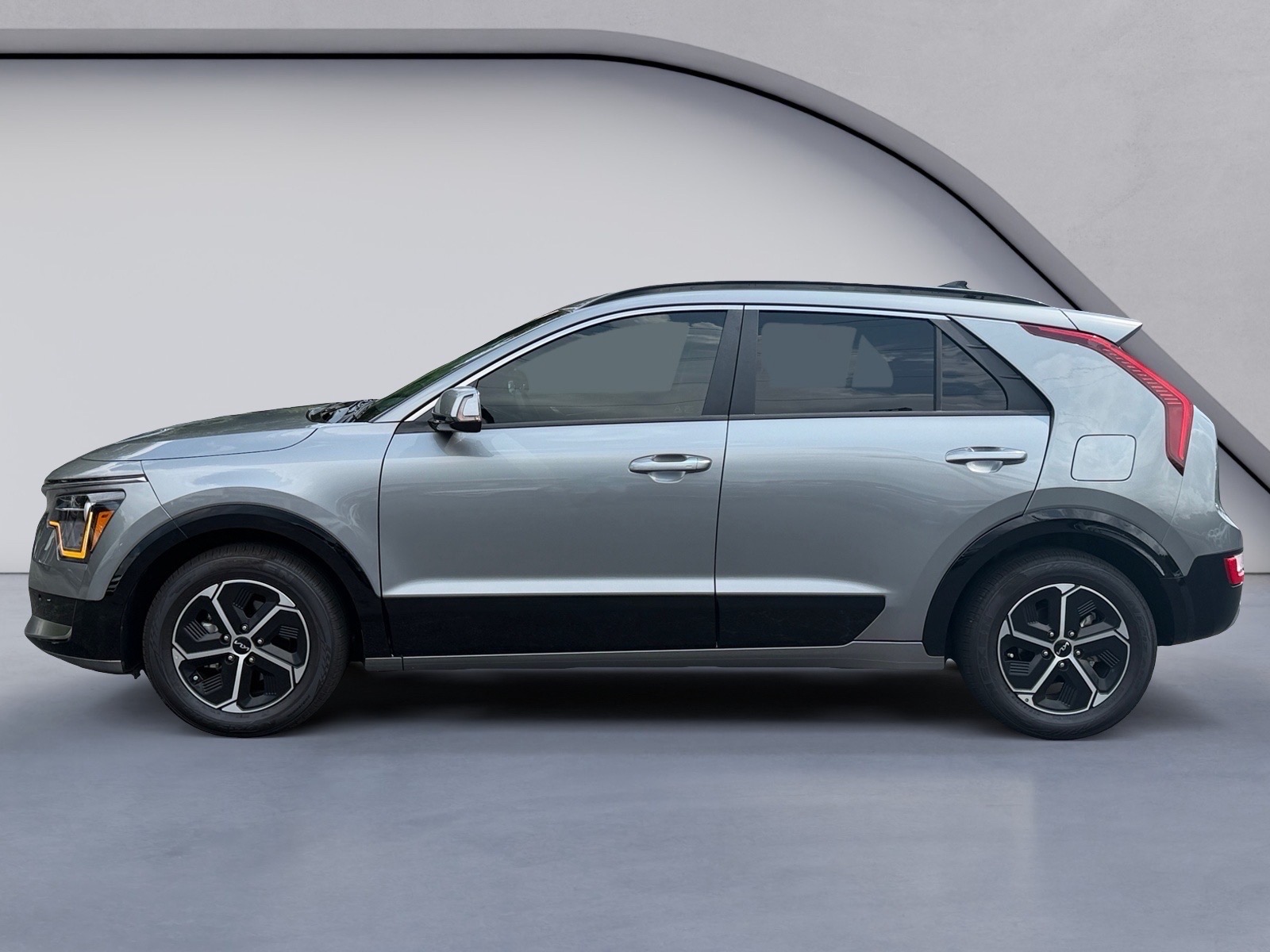 KiaNiro2