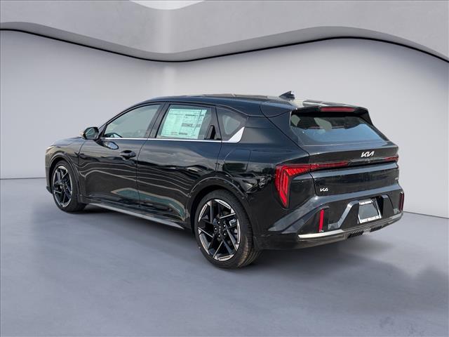 KiaK4 Hatchback3