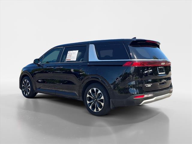 2024 Kia Carnival EX
