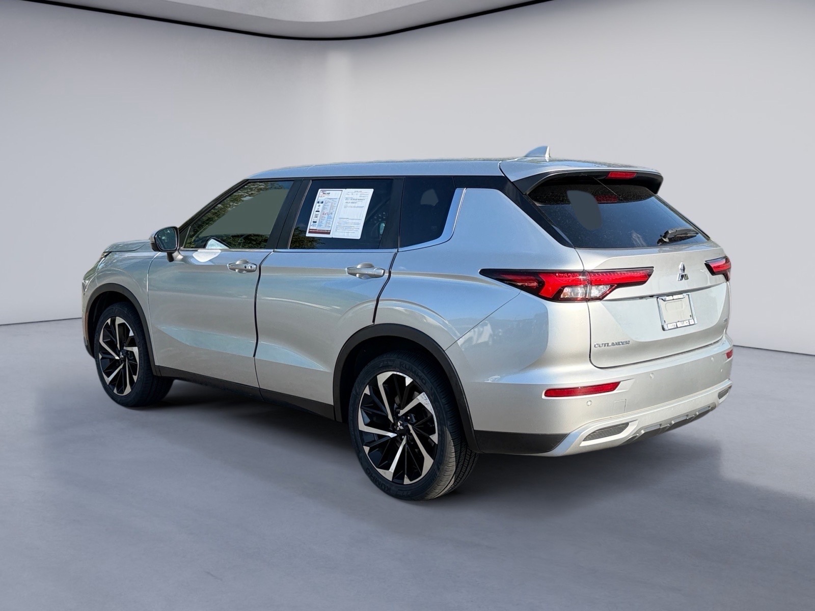 MitsubishiOutlander3