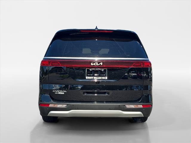 2024 Kia Carnival EX
