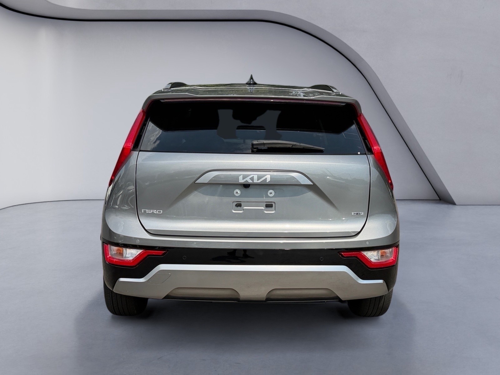 KiaNiro4