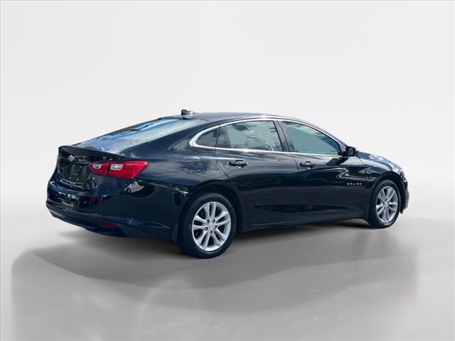2017 Chevrolet Malibu LT 1LT