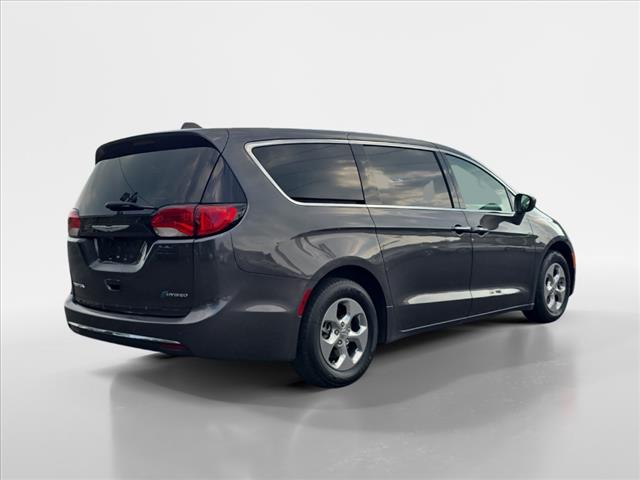 2020 Chrysler Pacifica Hybrid Touring