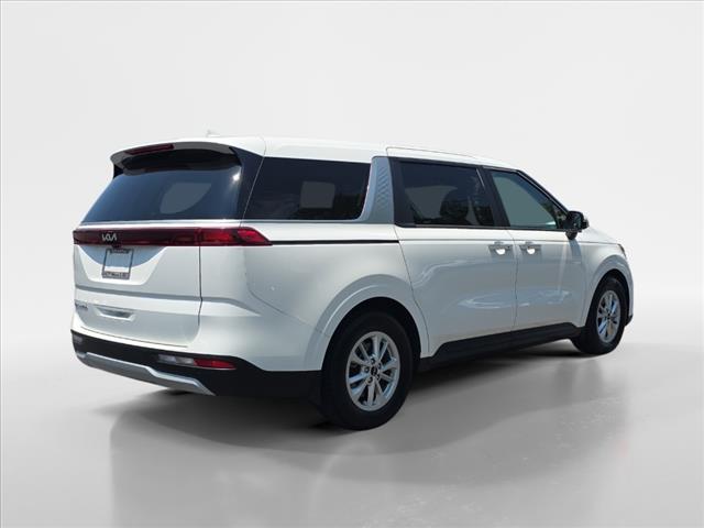 2022 Kia Carnival LX