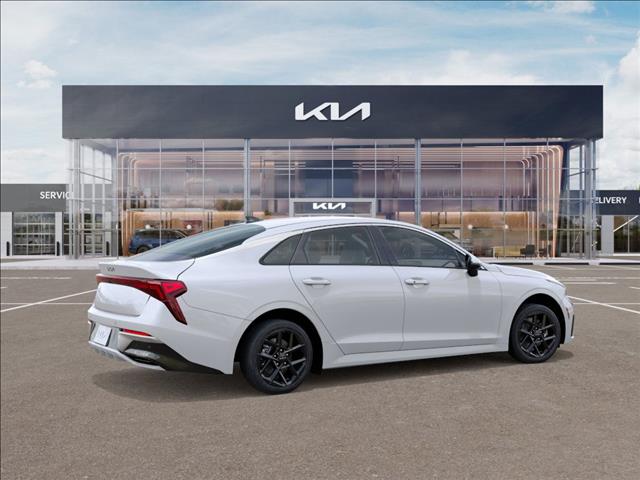 2025 Kia K5 LXS AUTO FWD