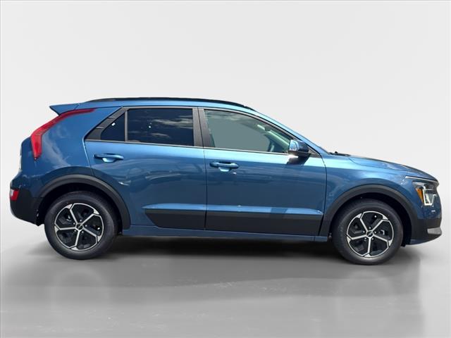 2025 Kia Niro EX