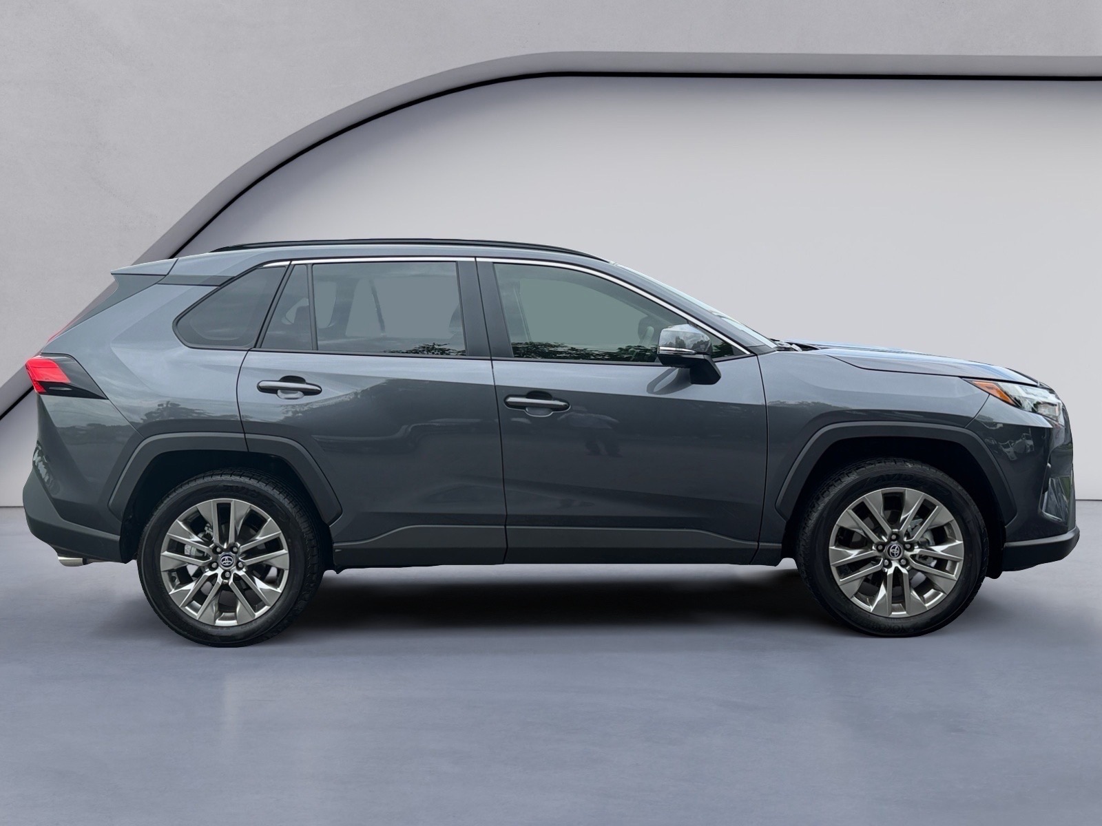 ToyotaRAV46