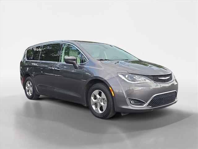 2020 Chrysler Pacifica Hybrid Touring