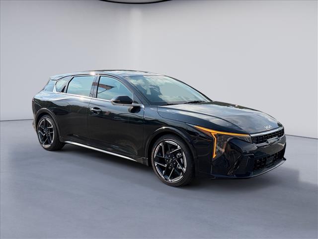 KiaK4 Hatchback7