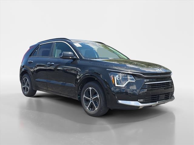 2025 Kia Niro SX