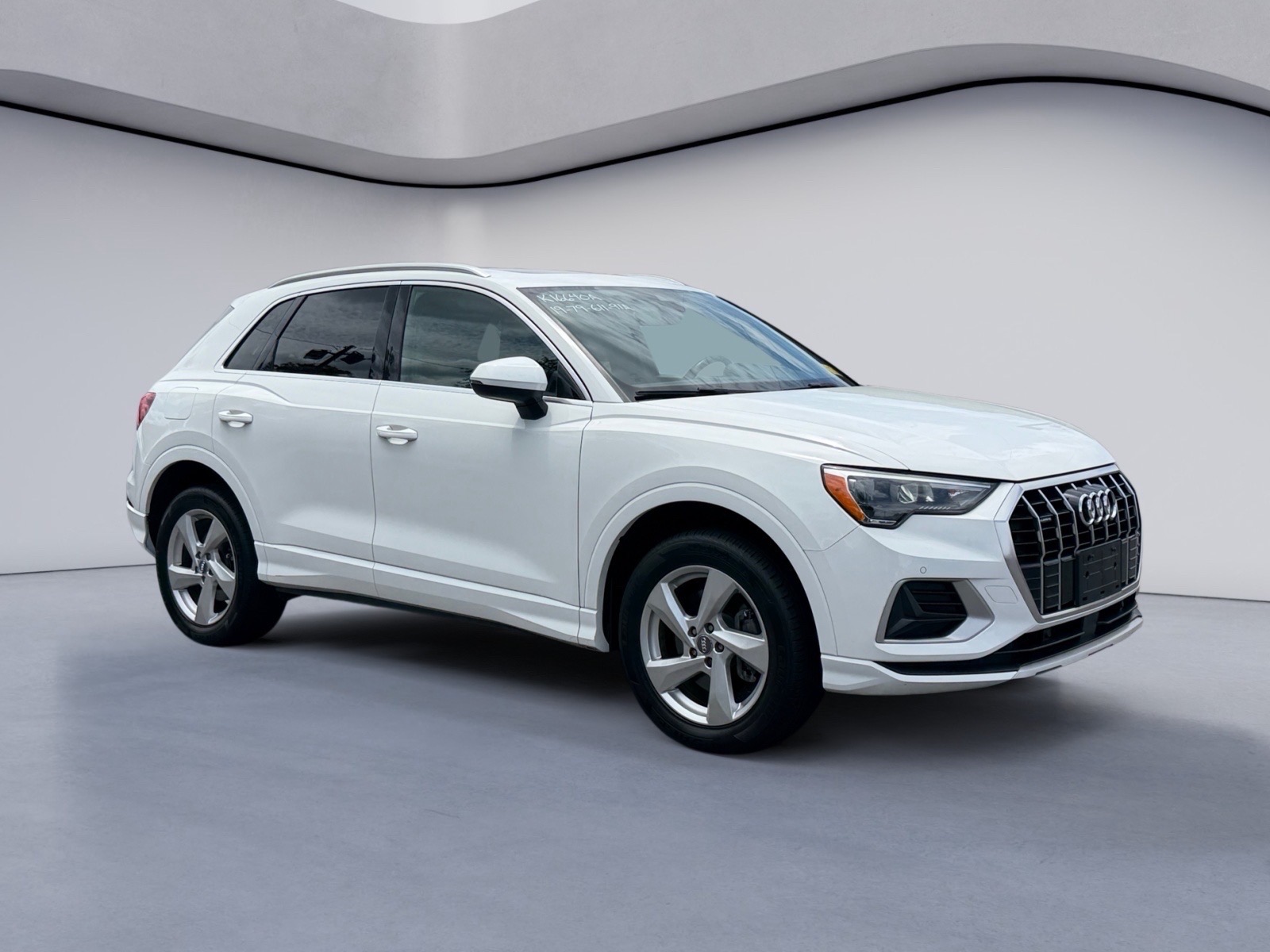 AudiQ37