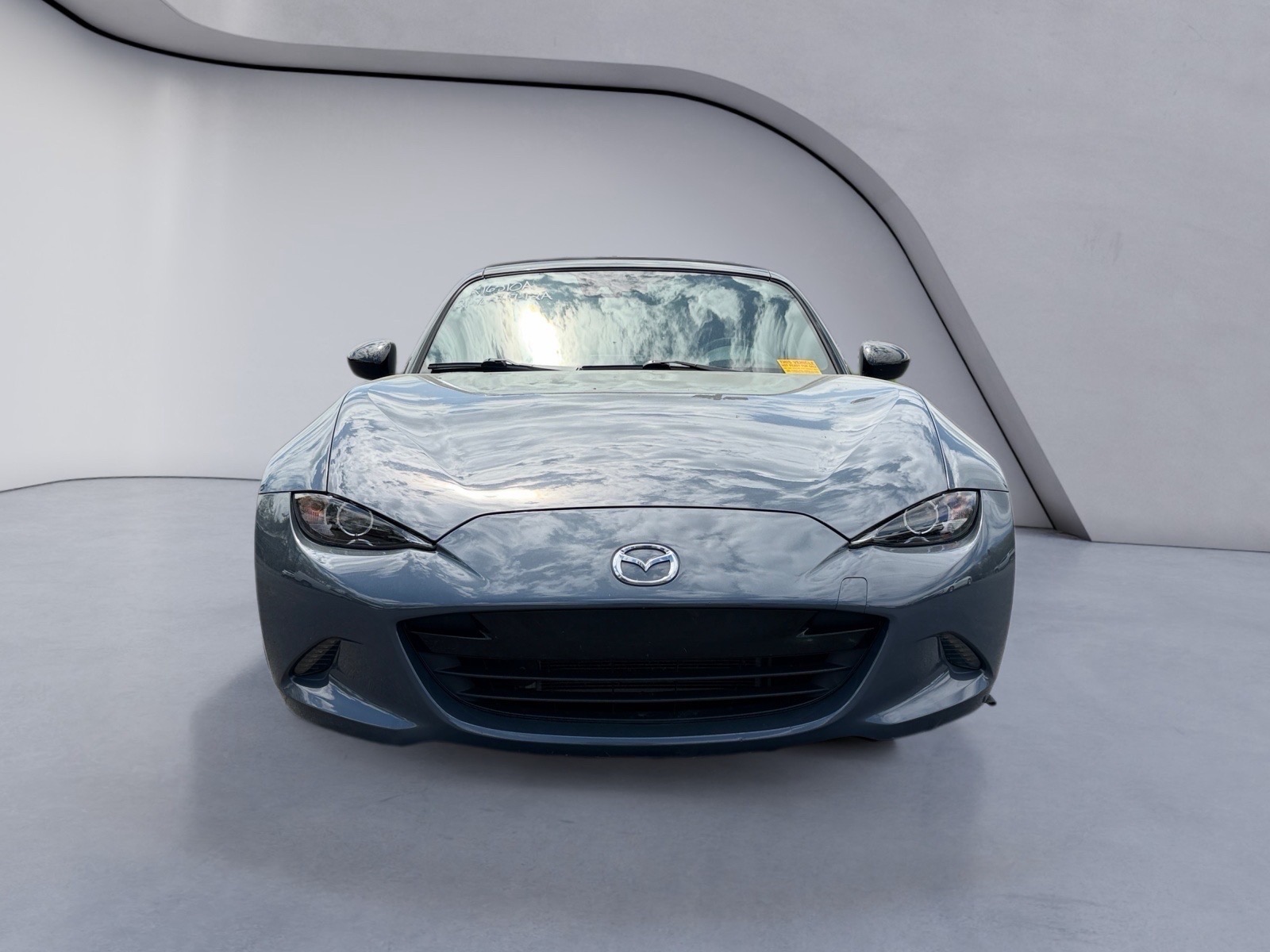 MazdaMX-5 Miata8