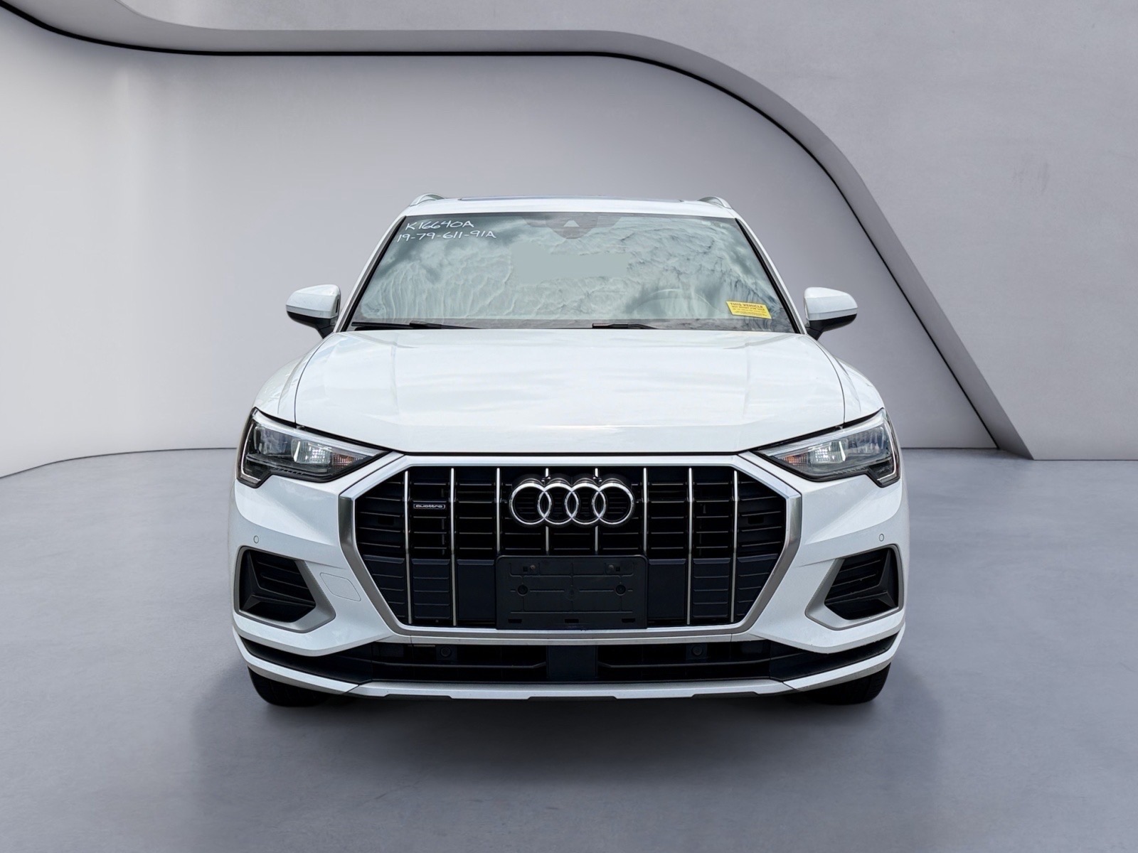 AudiQ38