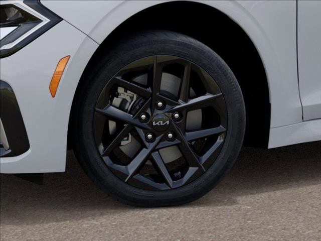 2025 Kia K5 LXS AUTO FWD