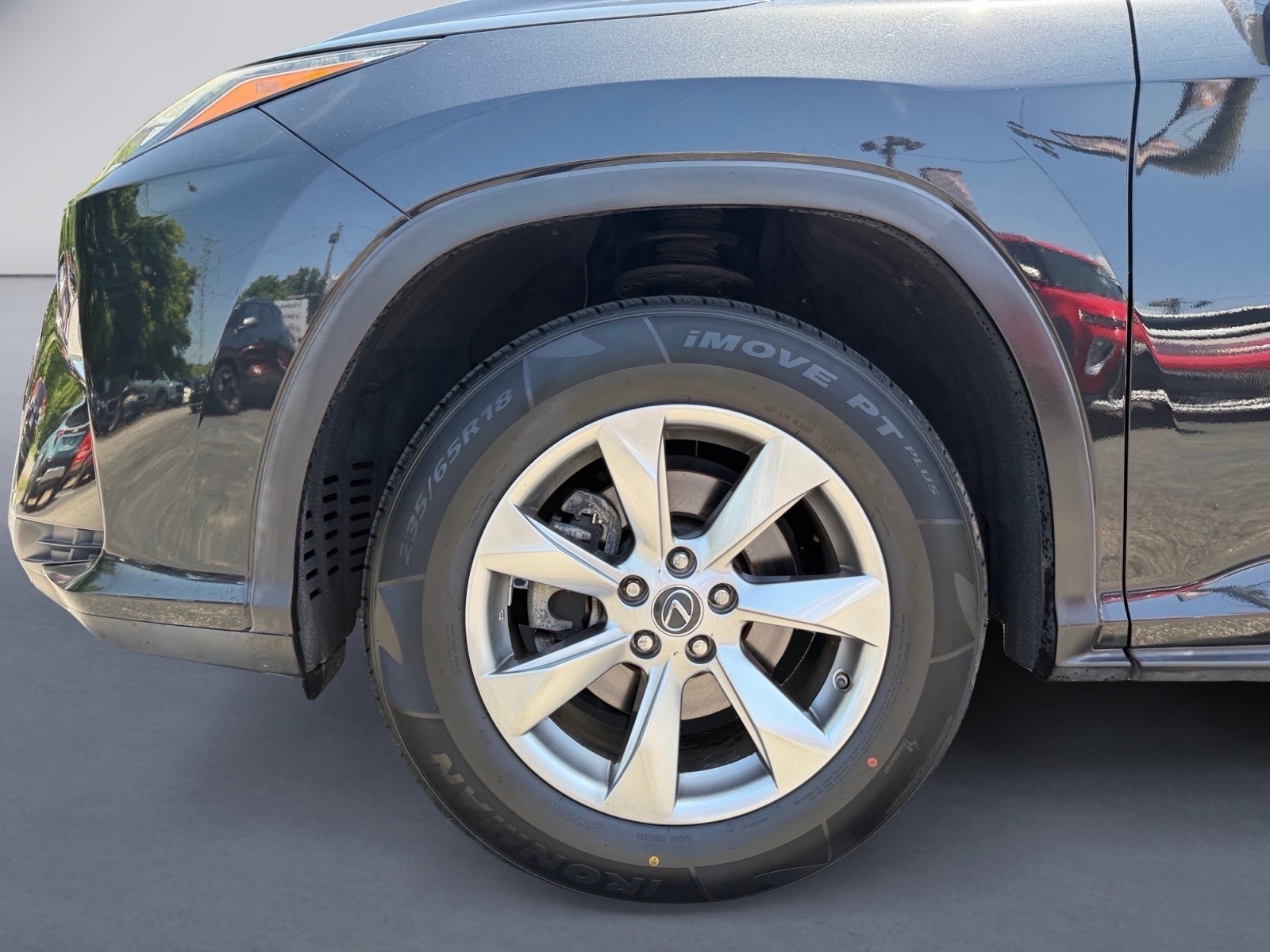 LexusRX 3509